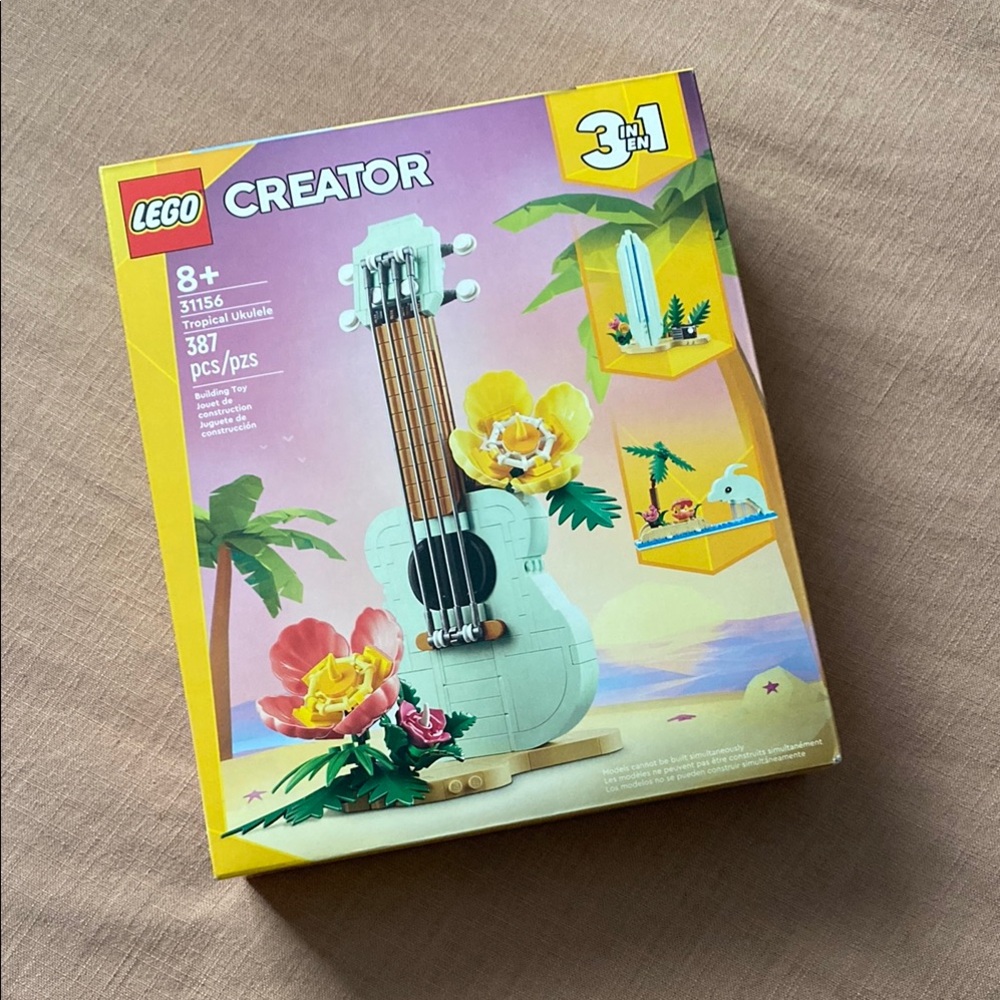 LEGO Creator 3-in-1 Tropical Ukulele - Multicolor